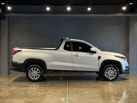 Fiat Strada Freedom 1.3 Flex 8V  CS Plus