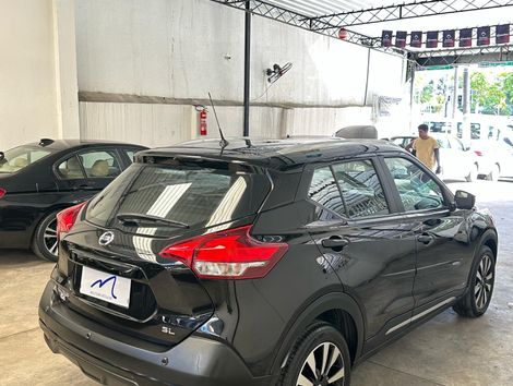 Nissan KICKS SL 1.6 16V FlexStar 5p Aut.