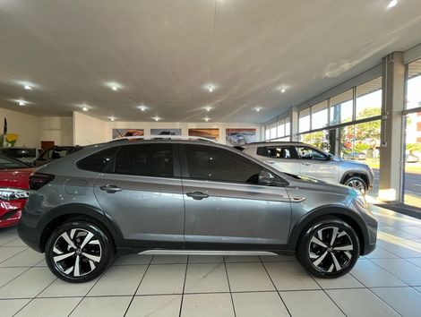 VolksWagen Nivus Highline 1.0 200 TSI Flex Aut.