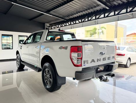 Ford Ranger XLS 2.2 4x2 CD Diesel Aut.