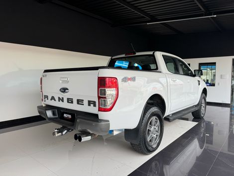 Ford Ranger XLS 2.2 4x2 CD Diesel Aut.