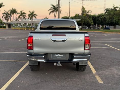 Toyota Hilux CD SRX 4x4 2.8 TDI 16V Diesel Aut.