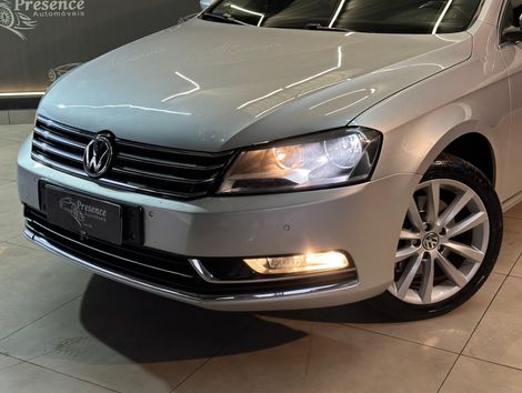 VolksWagen Passat TB 2.0 FSI/TSI 211cv Tiptronic 4p