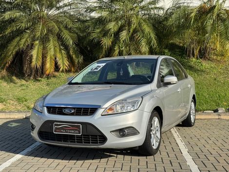 Ford Focus 2.0 16V/ 2.0 16V Flex 5p