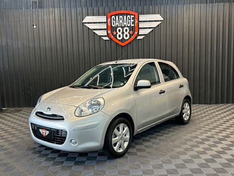Nissan MARCH S 1.0 16V Flex Fuel 5p