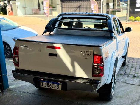 Toyota Hilux CD SRV D4-D 4x4 3.0 TDI Diesel Aut