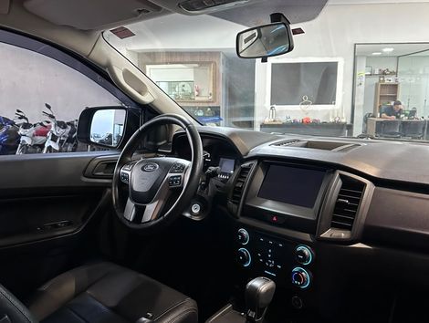 Ford Ranger Black 2.2 4x2 CD Diesel Aut.