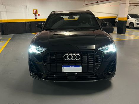 Audi Q3 Perf. Black 2.0 TFSI Tiptr. Quattro