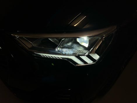 Audi Q3 Perf. Black 2.0 TFSI Tiptr. Quattro