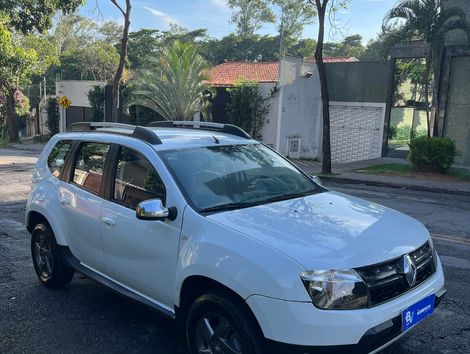 Renault DUSTER Dynamique 4x4 2.0 Hi-Flex 16V Mec
