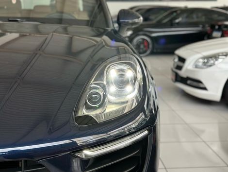 Porsche Macan 2.0 Turbo