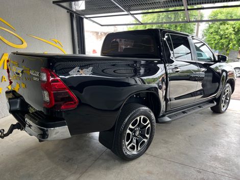 Toyota Hilux CD SRX 4x4 2.8 TDI 16V Diesel Aut.