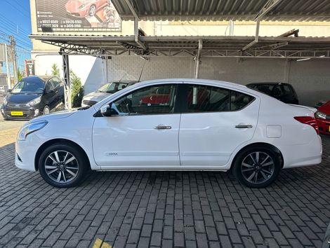 Nissan VERSA SL 1.6 16V FlexStart 4p Mec.