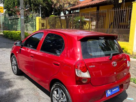 Toyota ETIOS 1.3 Flex 16V 5p Mec.
