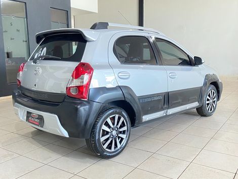 Toyota ETIOS CROSS 1.5 Flex 16V 5p Mec.