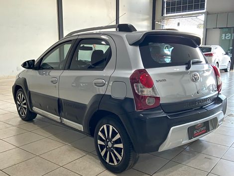 Toyota ETIOS CROSS 1.5 Flex 16V 5p Mec.