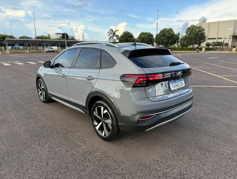 VolksWagen Nivus Highline 1.0 200 TSI Flex Aut.
