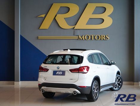 BMW X1 SDRIVE 20i X-Line 2.0 TB Active Flex