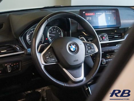 BMW X1 SDRIVE 20i X-Line 2.0 TB Active Flex
