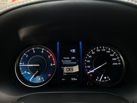 Toyota Hilux SW4 SRX Plat. 4x4 2.8 TB Die. Aut.