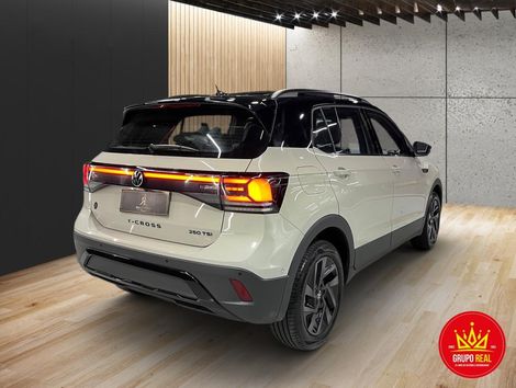 VolksWagen T-Cross Highline 1.4 TSI Flex 16V 5p Aut