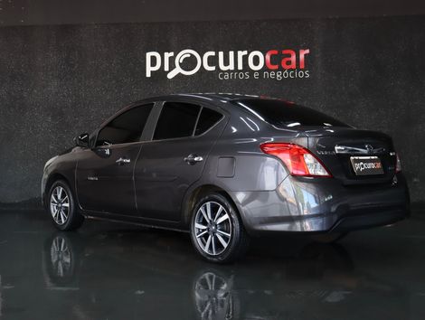 Nissan VERSA SL 1.6 16V FlexStart 4p Aut.