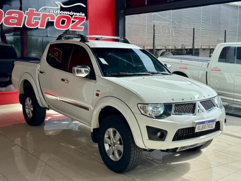Mitsubishi L200 Triton HPE 3.2 CD TB Int.Diesel Aut