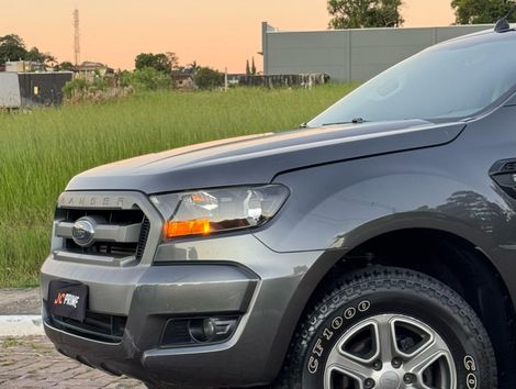 Ford Ranger XLS 2.2 4x4 CD Diesel Aut.
