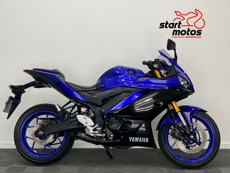 YAMAHA YZF R-3 321/ABS