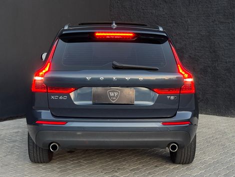 Volvo XC 60 T-5 MOMENTUM 2.0 254cv AWD 5p