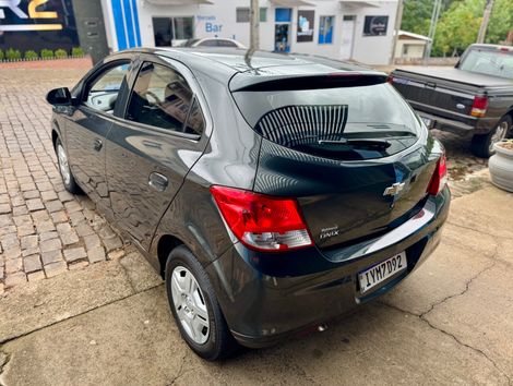 Chevrolet ONIX HATCH Joy 1.0 8V Flex 5p Mec.