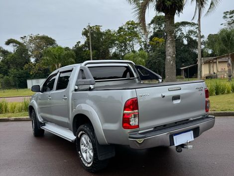 Toyota Hilux CD SRV 4x2 2.7 Flex 16V Aut.