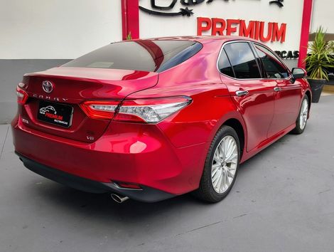 Toyota Camry XLE 3.5 24V Aut.