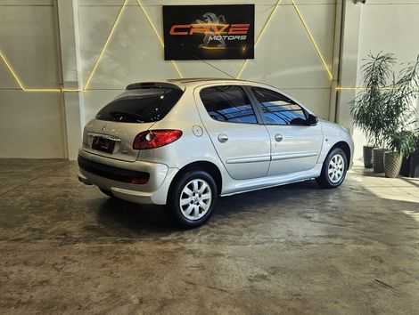 Peugeot 207 XR 1.4 Flex 8V 5p