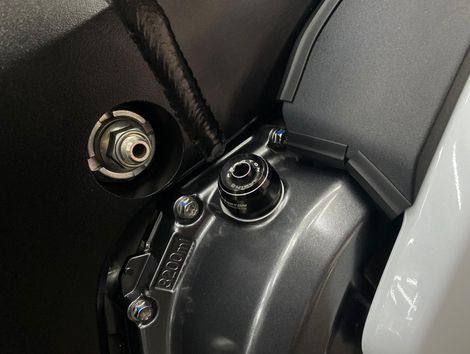 SUZUKI GSX 1300-R HAYABUSA