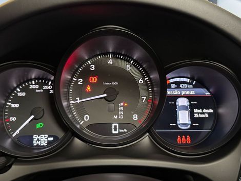 Porsche Macan 2.0 Turbo