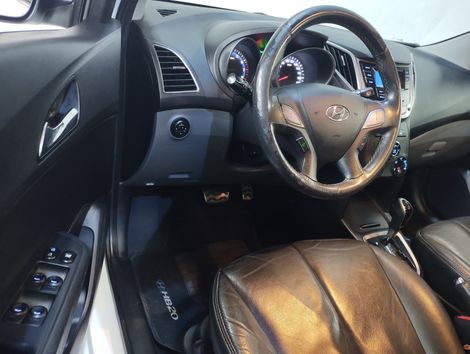 Hyundai HB20X Premium 1.6 Flex 16V Aut.