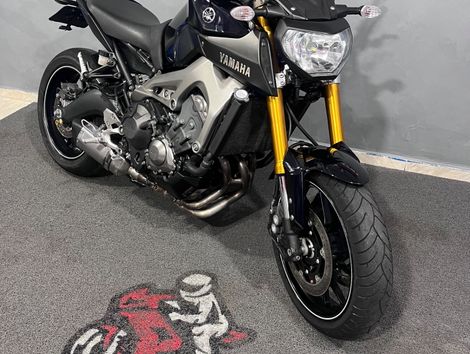YAMAHA MT-09 850cc/ABS