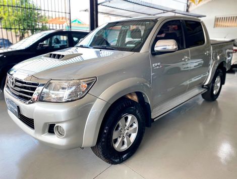 Toyota Hilux CD SRV D4-D 4x4 3.0 TDI Diesel Aut