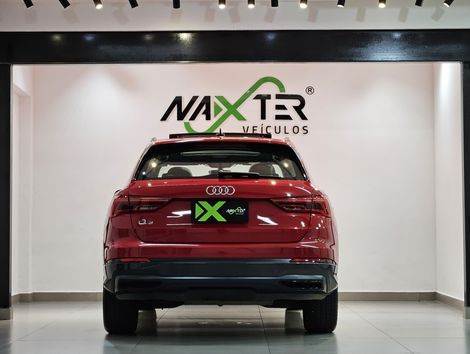 Audi Q3 Black Ed. 1.4 TFSI Flex/Black S-tron.