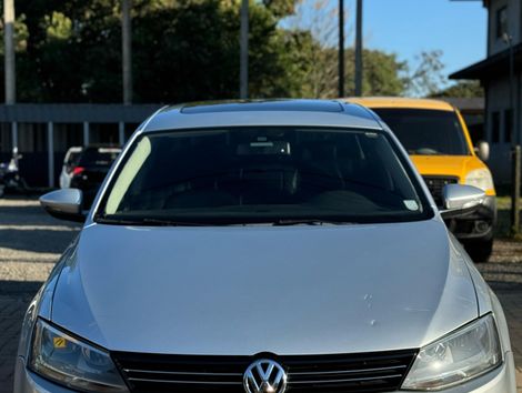 VolksWagen JETTA Comfortline 2.0 T.Flex 8V 4p Tipt.