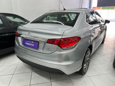 Citroën C4 LOUNGE Exclusive 1.6 Turbo 4p Aut.