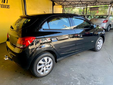 Chevrolet ONIX HATCH LT 1.4 8V FlexPower 5p Mec.