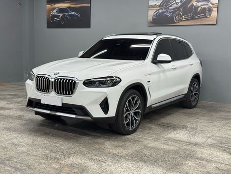 BMW X3 XDRIVE 30e X-Line Turbo Híbrido Aut.