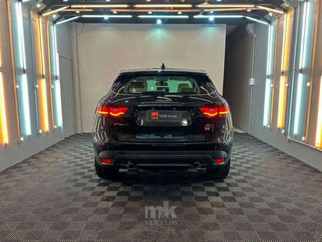 Jaguar F-Pace 2.0 Prestige 250cv Aut.