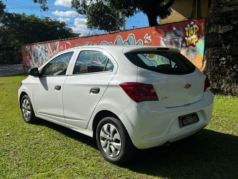Chevrolet ONIX HATCH Joy 1.0 8V Flex 5p Mec.