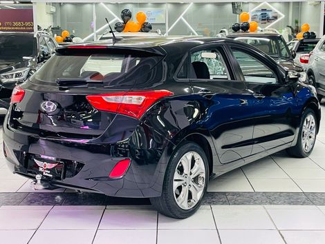 Hyundai i30 1.8 16V Aut. 5p