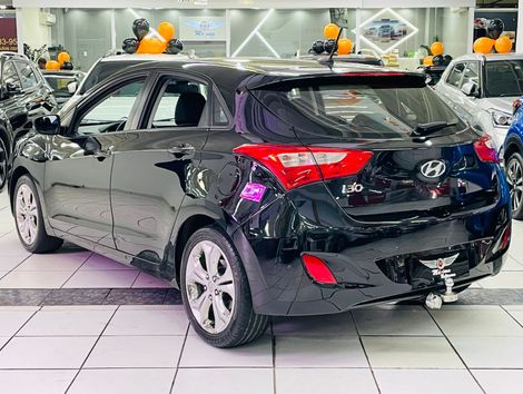 Hyundai i30 1.8 16V Aut. 5p