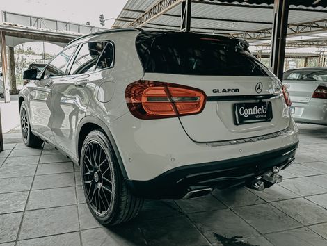Mercedes GLA 250 Sport 2.0 TB 16V 4x2  211cv Aut.