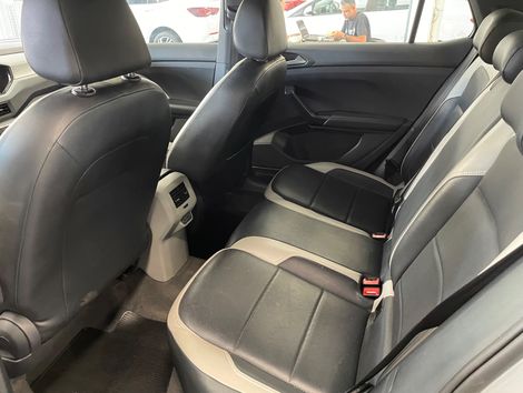 VolksWagen T-Cross Highline 1.4 TSI Flex 16V 5p Aut